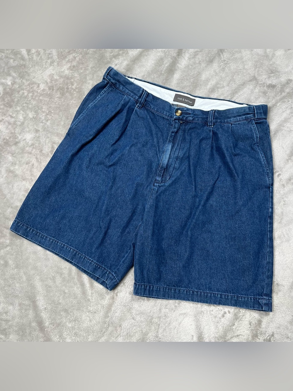 Croft and Barrow Pleated Denim Shorts Mens 36 Blue Cotton Preppy Relaxed Fit Y2K